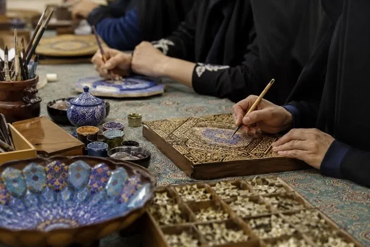 وقتی هنر نان می‌شود؛ زنانی که به صنایع‌دستی جان دادند