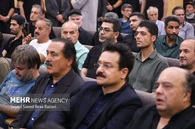 مراسم ترحیم اکبر عبدی