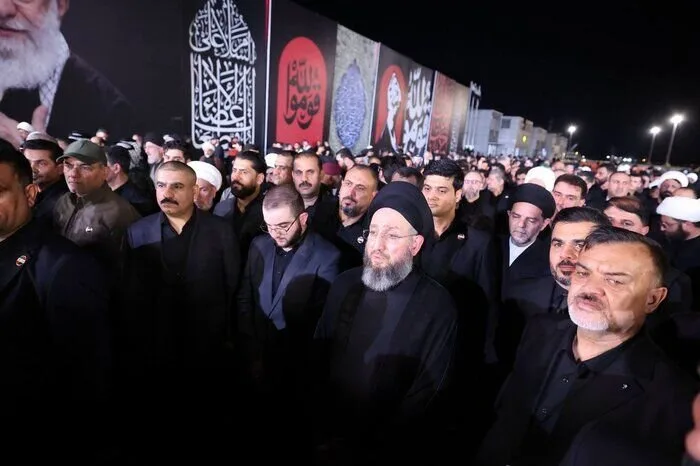 وداع سید عمار حکیم با رهبر شهید ایران در جوار حرم امام رضا (ع)/ سیدحسن خمینی و قالیباف هم بودند + تصاویر