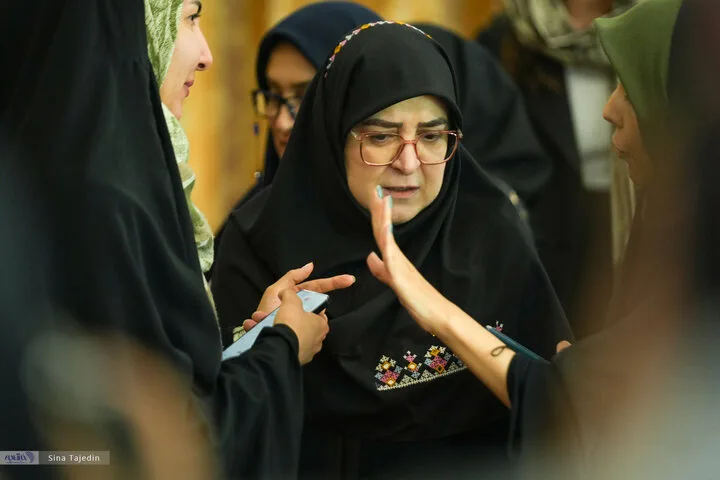 نشست خبری سخنگوی دولت - 6 مرداد 1405