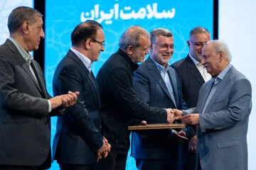 مراسم بزرگداشت روز پزشک