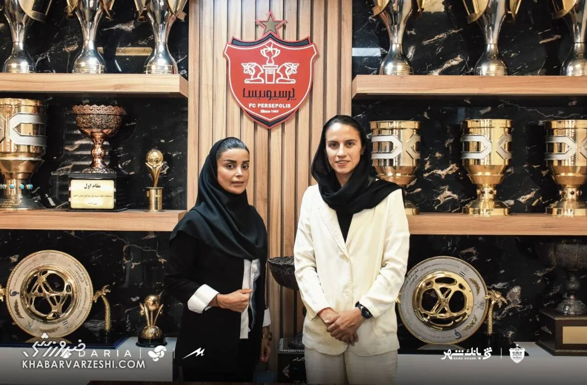 نیلوفر اردلان سرمربی تیم فوتبال بانوان پرسپولیس شد +عکس