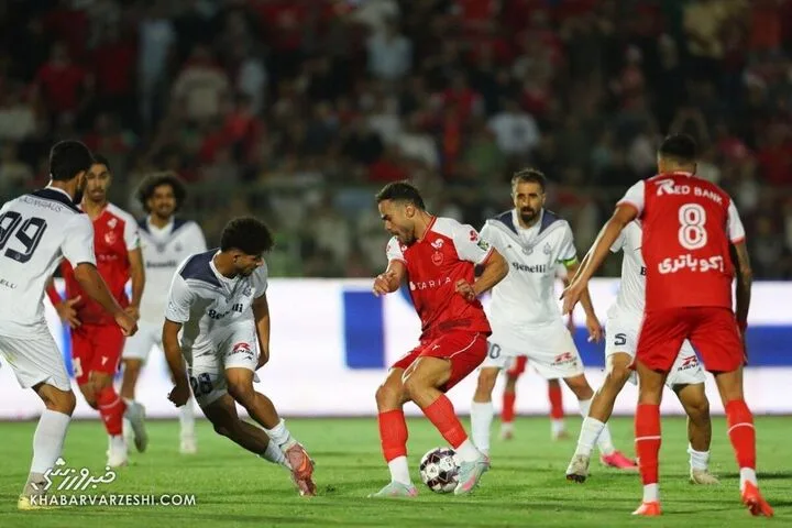 اوستون اورونوف؛ پرسپولیس - ملوان