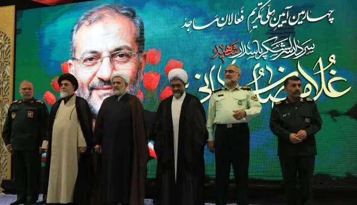 طائب: قدرت موشکی باید پشتوانه انسجام ملی باشد
