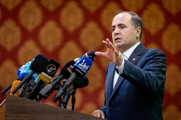 سخنرانی غلامرضا نوری قزلجه، وزیر جهاد کشاورزی در نشست صمیمی با خبرنگاران
