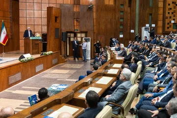 سخنرانی محمدرضا عارف، معاون اول رئیس‌جمهور در بیست و پنجمین همایش ملی صنعت، معدن و خدمات سبز