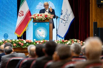 سخنرانی محمدرضا عارف، معاون اول رئیس‌جمهور در اختتامیه سی‌ونهمین اجلاس روسای آموزش و پرورش