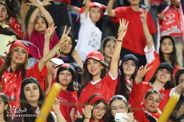 هواداران پرسپولیس؛ شمس آذر - پرسپولیس