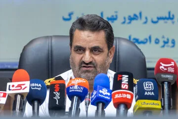 کنفرانس خبری سردار ابوالفضل موسوی‌پور، رئیس پلیس راهور تهران بزرگ