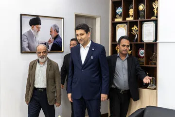 حضور سید ستار هاشمی، وزیر ارتباطات و فناوری اطلاعات به مناسبت روز خبرنگار در ایسنا
