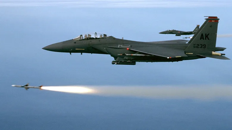 جنگنده F-16