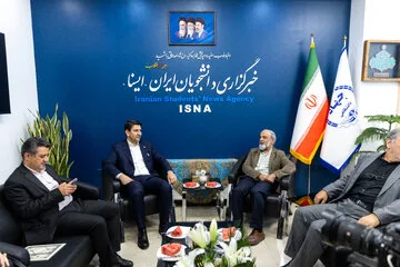 حضور سید ستار هاشمی، وزیر ارتباطات و فناوری اطلاعات به مناسبت روز خبرنگار در ایسنا