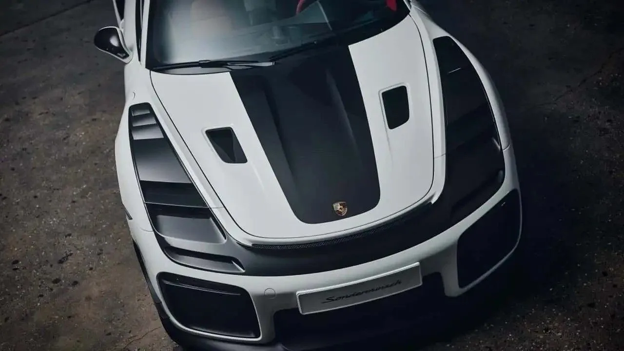 پورشه 911 GT2 RS Slantnose