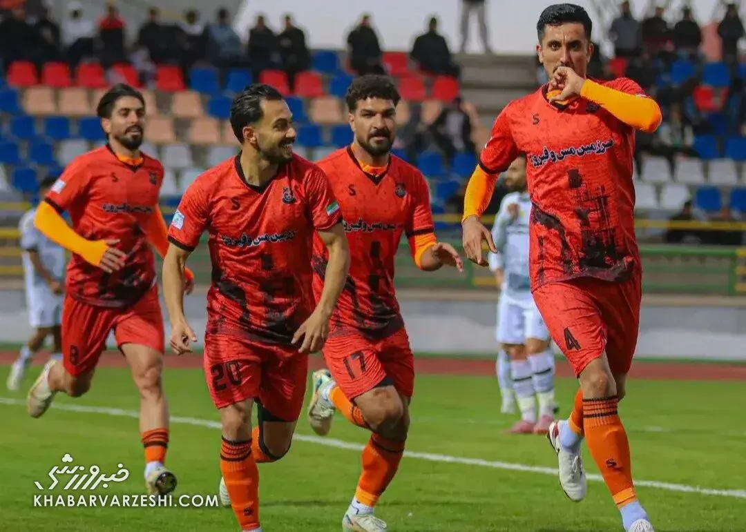 مس شهر بابک