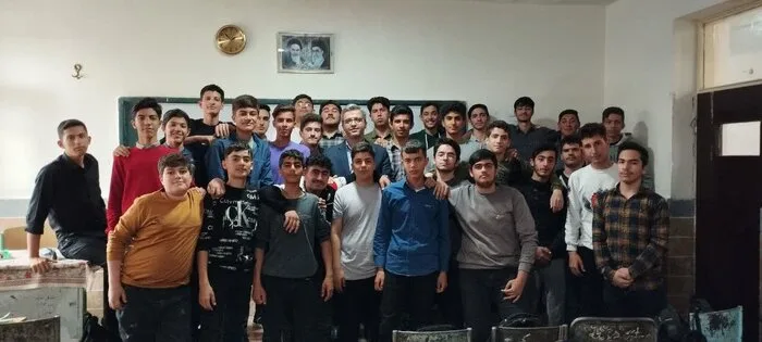 نگاه مثبت دولت چهاردهم به آموزش؛ آیا نظام تعلیم و تربیت کشور با چه چالشهایی روبروست؟