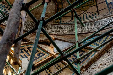 معماری در راستای تخریب؛ مسجد «حاج رجبعلی».