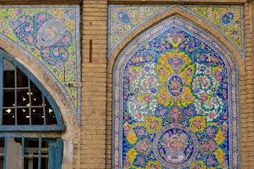 معماری در راستای بایگانی؛ مسجد «حاج رجبعلی».