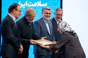 مراسم بزرگداشت روز پزشک