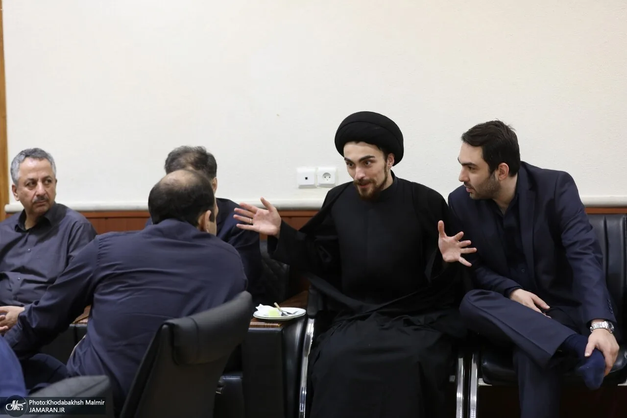 پزشکیان به جماران رفت/ سید احمد خمینی هم بود+ تصویر