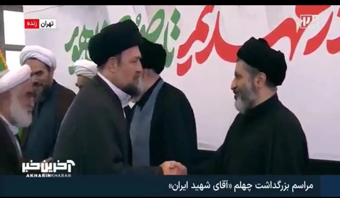 سیدحسن خمینی در مراسم چهلم رهبر شهید/ احوالپرسی با داماد رهبری و مسعود خامنه ای + تصاویر