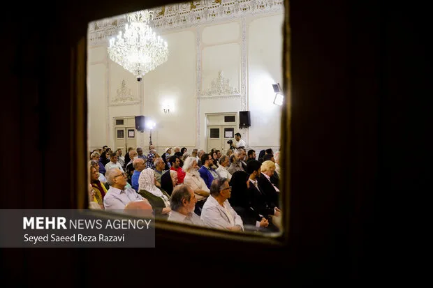 آیین بزرگداشت زنده‌ یاد علی حاتمی
