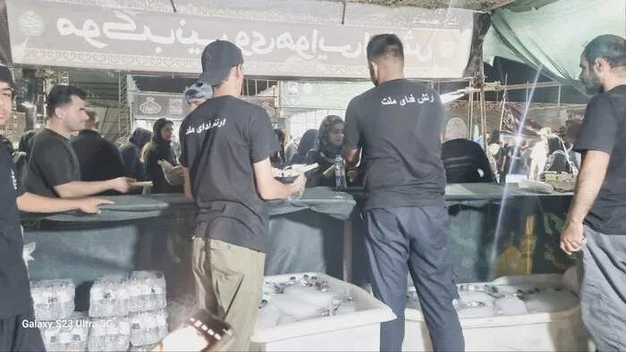 نهاجا خادم زائران اربعین حسینی در مرز مهران