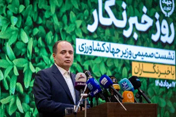 سخنرانی غلامرضا نوری قزلجه، وزیر جهاد کشاورزی در نشست صمیمی با خبرنگاران