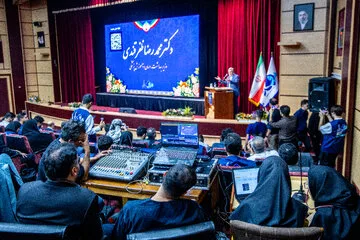 برگزاری نشست هم‌اندیشی با حضور وزیر بهداشت و دانشجویان فعال
