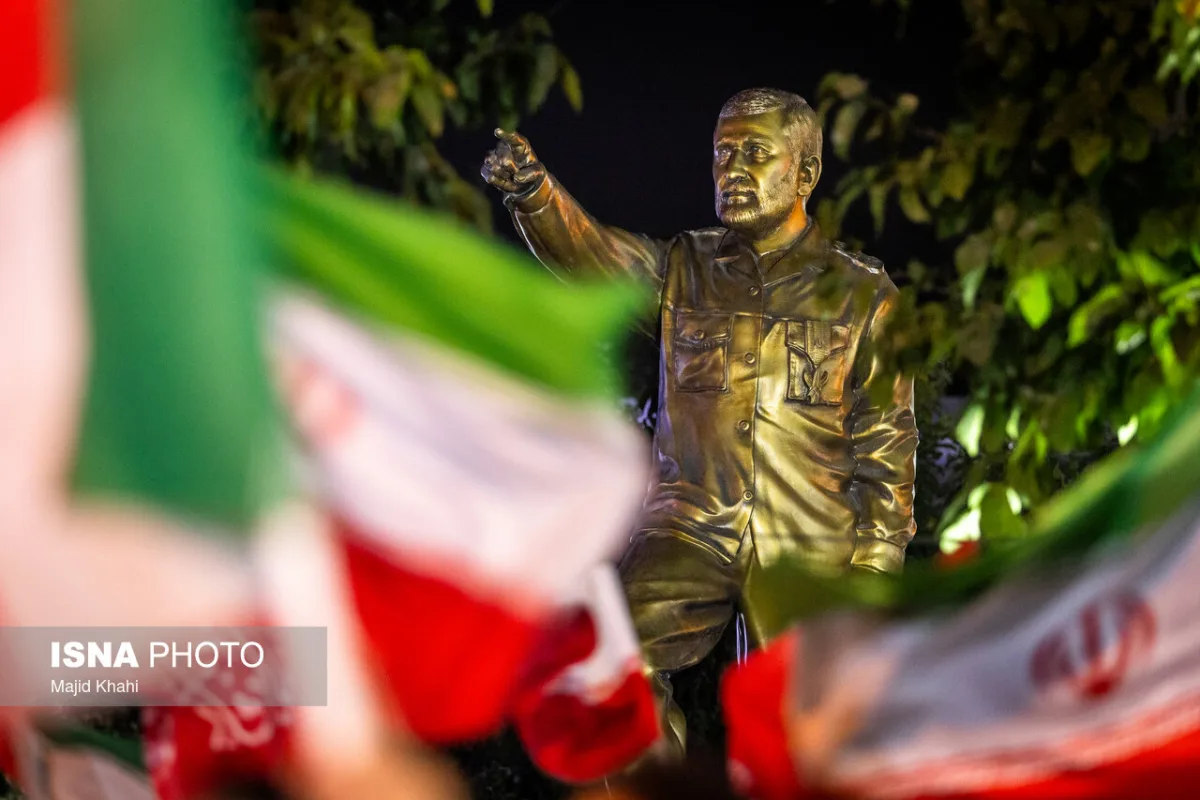 مراسم رونمایی از تندیس سردار شهید امیرعلی حاجی‌زاده