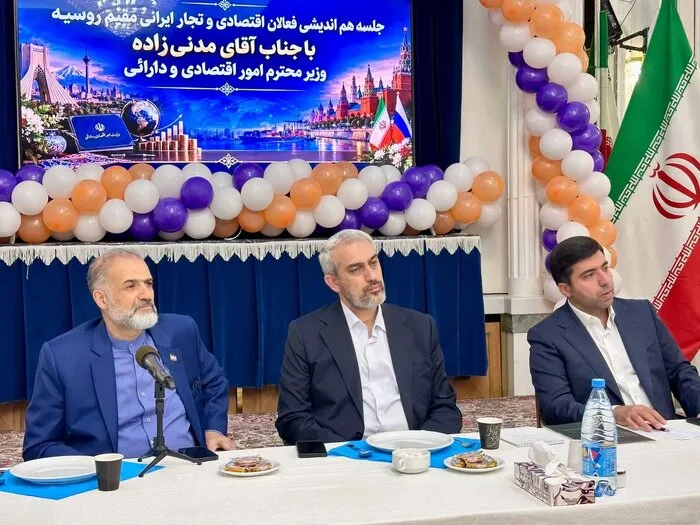 اهتمام دولت به توسعه روابط با روسیه/ تجهیز گمرکات برای شتاببخشی به مبادلات