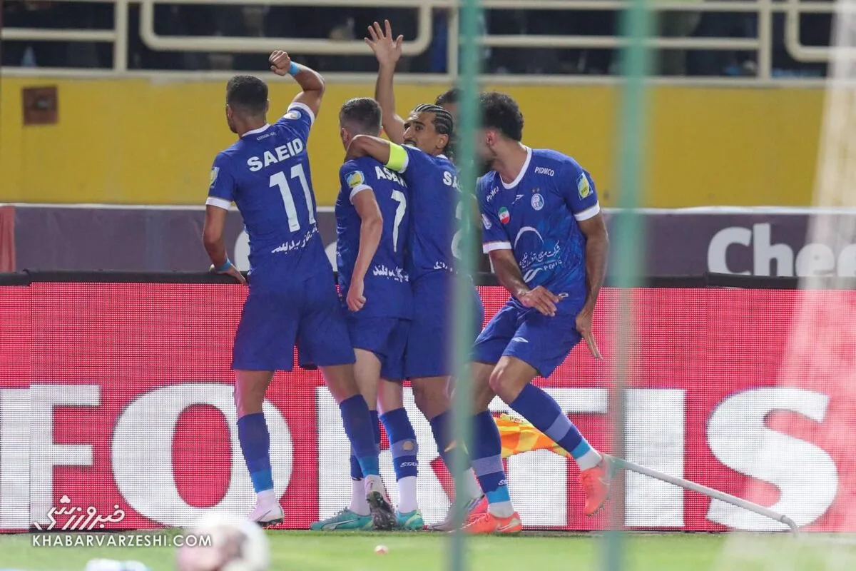 شادی گل یاسر آسانی در دیدار استقلال - پرسپولیس