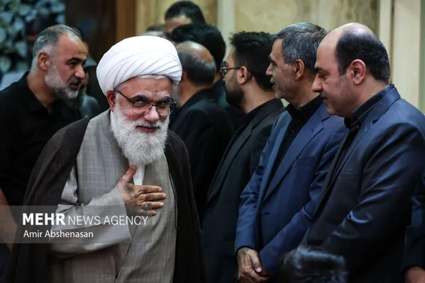 مراسم ترحیم فرزند لطف ا... فروزنده