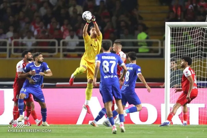 پیام نیازمند؛ استقلال - پرسپولیس