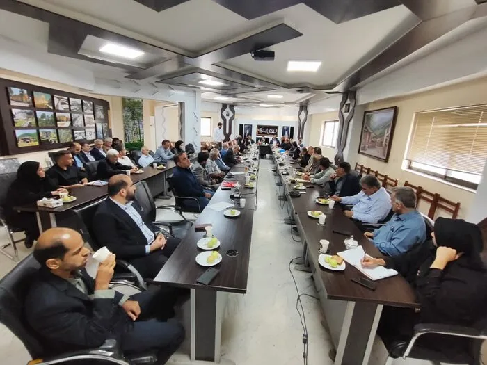 مشاور رئیس‌جمهوری: دولت در شرایط جنگ، مسیر خدمت را متوقف نکرد
