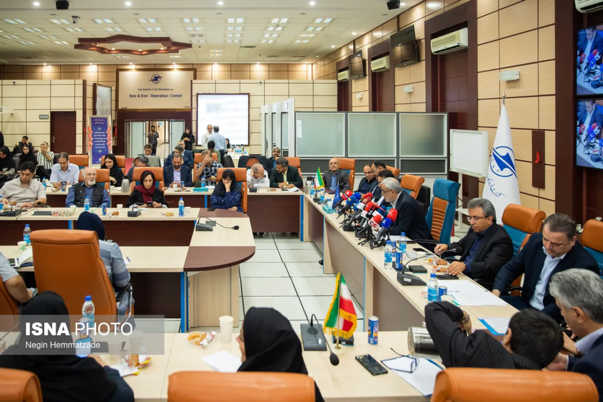 نشست خبری مرتضی دهقان، مدیرعامل شرکت فرودگاه ها