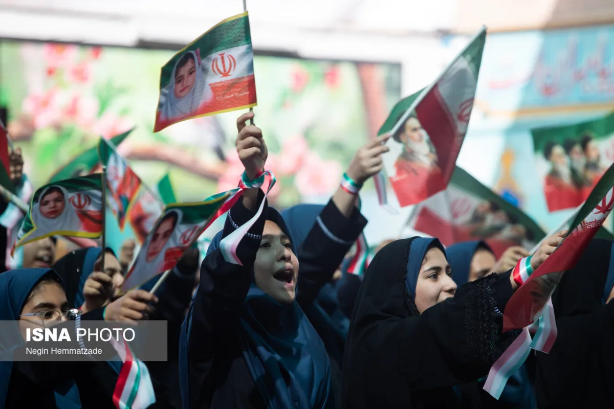 جشن جوانه ها با حضور علیرضا کاظمی، وزیر آموزش و پرورش