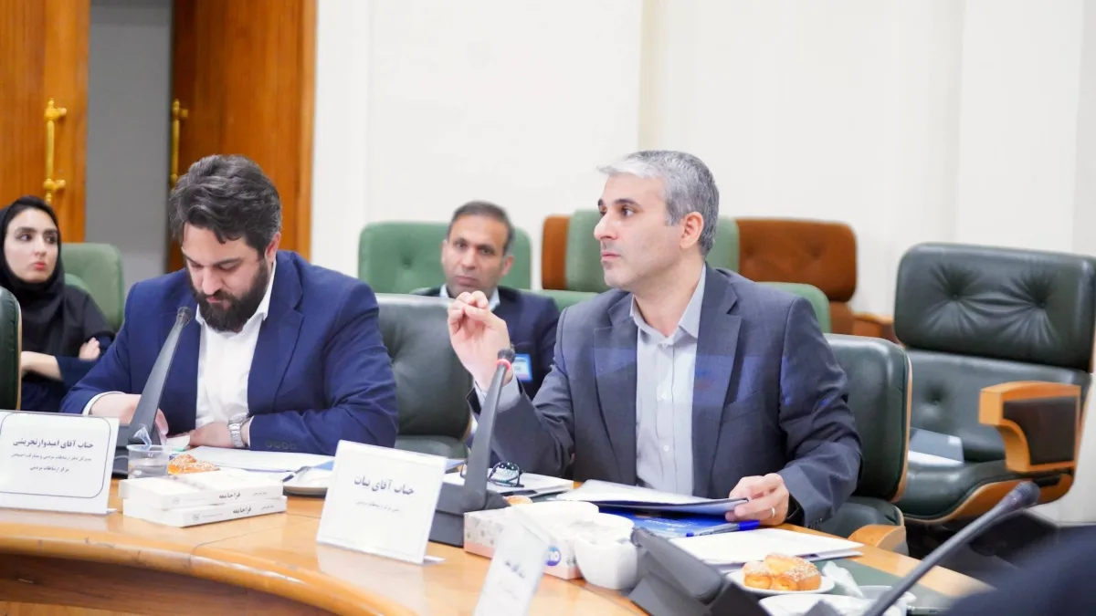 تاکید بر اجتماعی‌شدن دولت و تقویت نقش جامعه مدنی در چهارمین نشست دولت مردم‌مدار