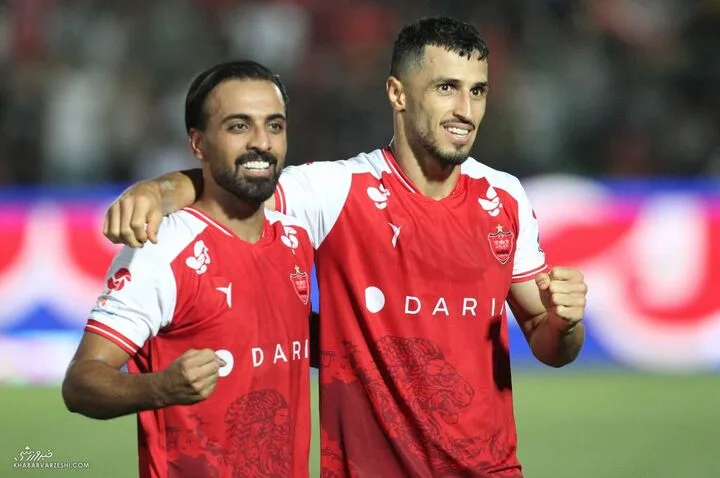 شادی گل علی علیپور و مجید عیدی؛ پرسپولیس - ذوب‌آهن