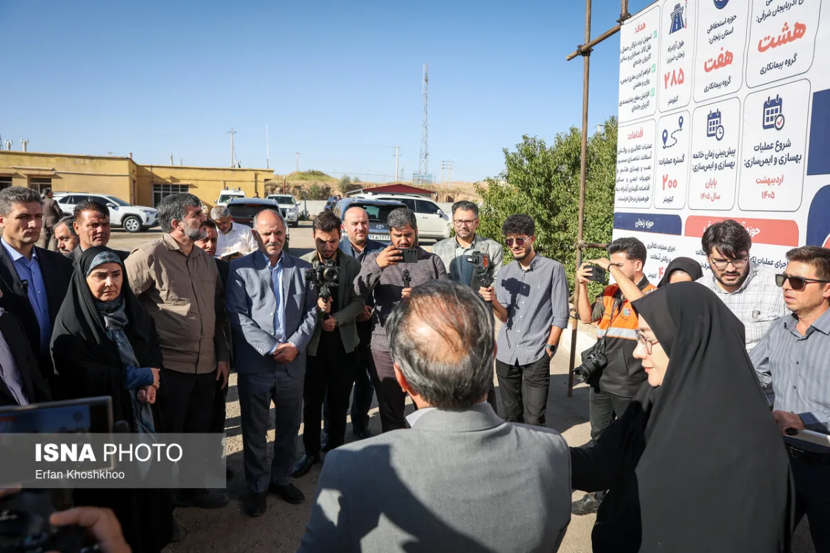 بازدید فرزانه صادق مالواجرد، وزیر راه و شهرسازی از راهدارخانه نیک‌پی