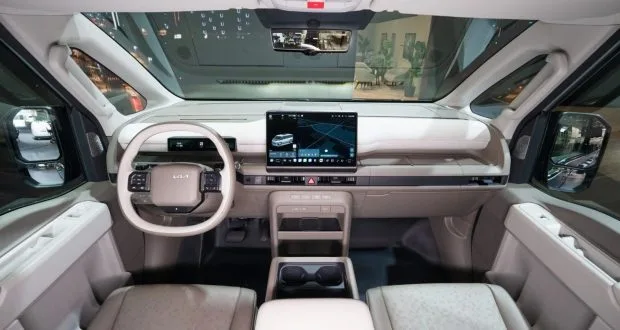 Kia Makes Regular Vans Feel Outdated With New PV7