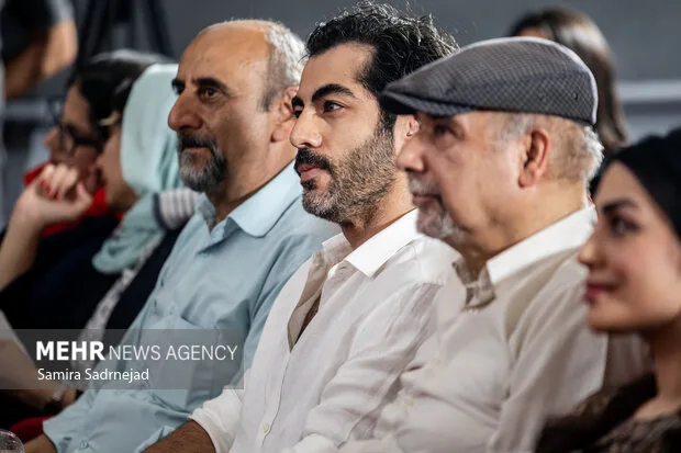 نرگس آبیار: سینما را خودآموز یاد گرفتم