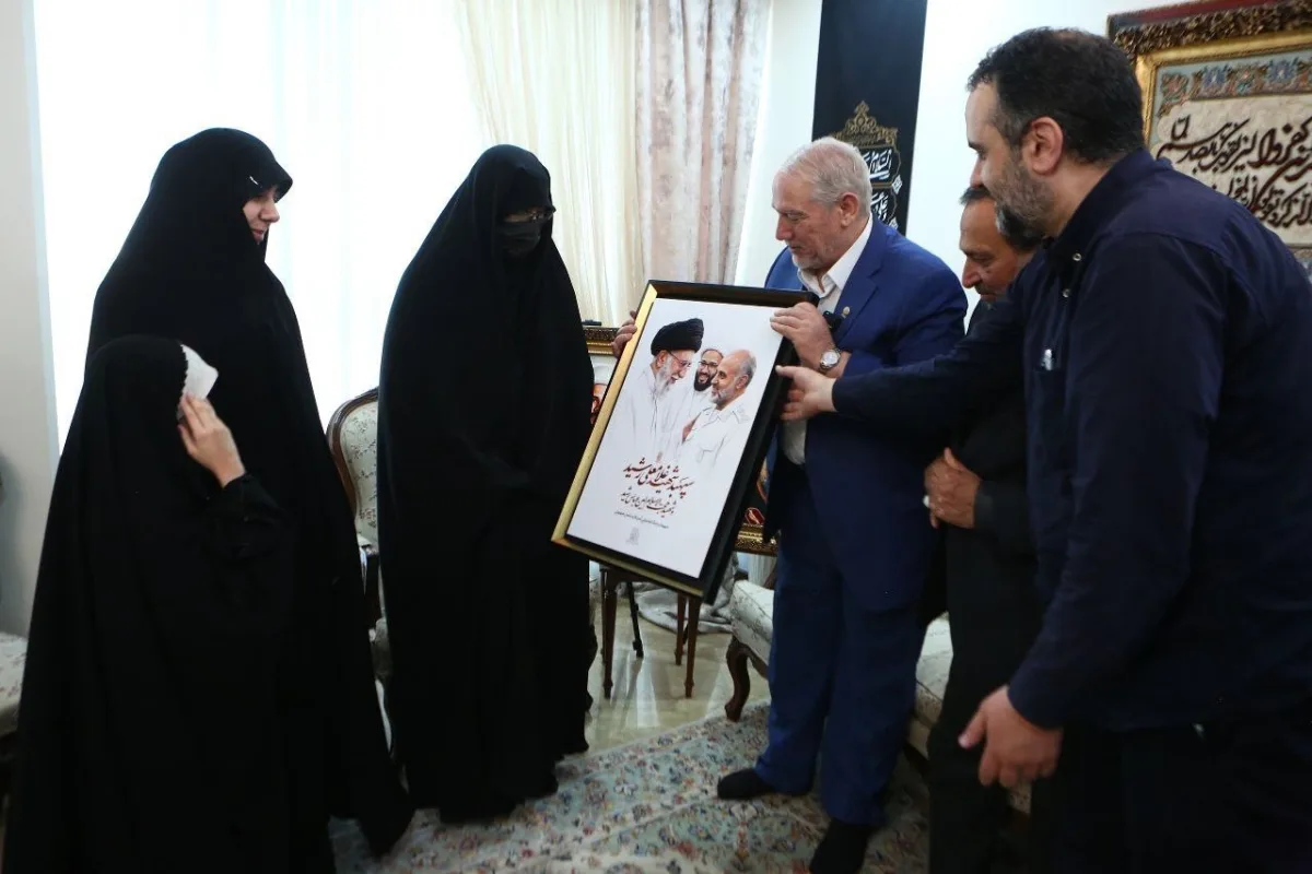 دیدار با خانواده سپهبد شهید غلامعلی رشید