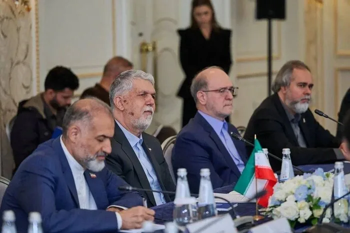 ایران و روسیه تفاهمنامه تولید مشترک فیلم امضا کردند