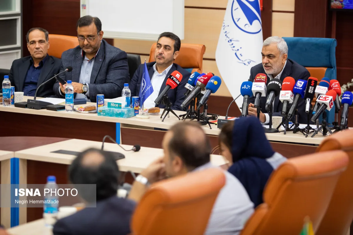 نشست خبری مرتضی دهقان، مدیرعامل شرکت فرودگاه ها