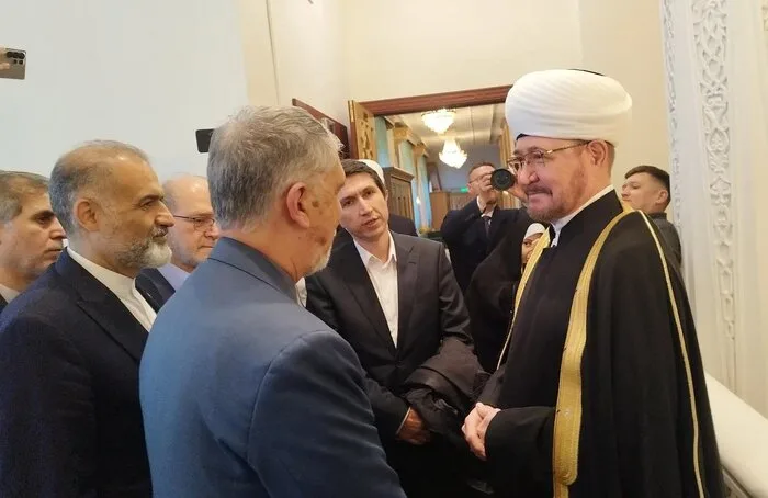 تمجید مفتی اعظم روسیه از سخنان پزشکیان در سازمان ملل/ صالحی: پیام دین را با هنر ارائه کنیم