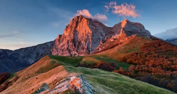 پوسته زمین در زیر ایتالیا