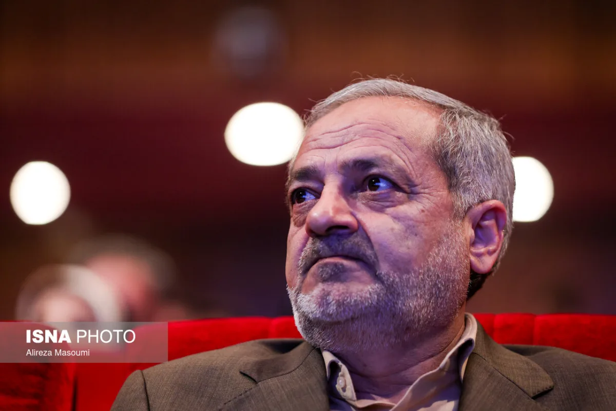 علیرضا کاظمی، وزیر آموزش و پرورش در مراسم یادواره شهدای معلم و دانش آموز