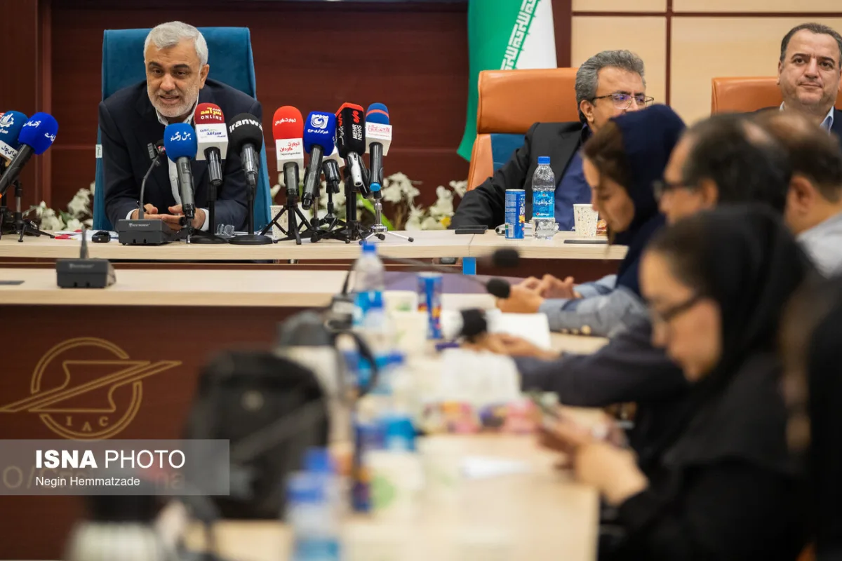نشست خبری مرتضی دهقان، مدیرعامل شرکت فرودگاه ها