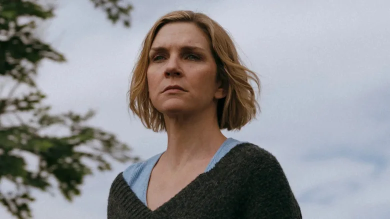 Rhea Seehorn in Pluribus