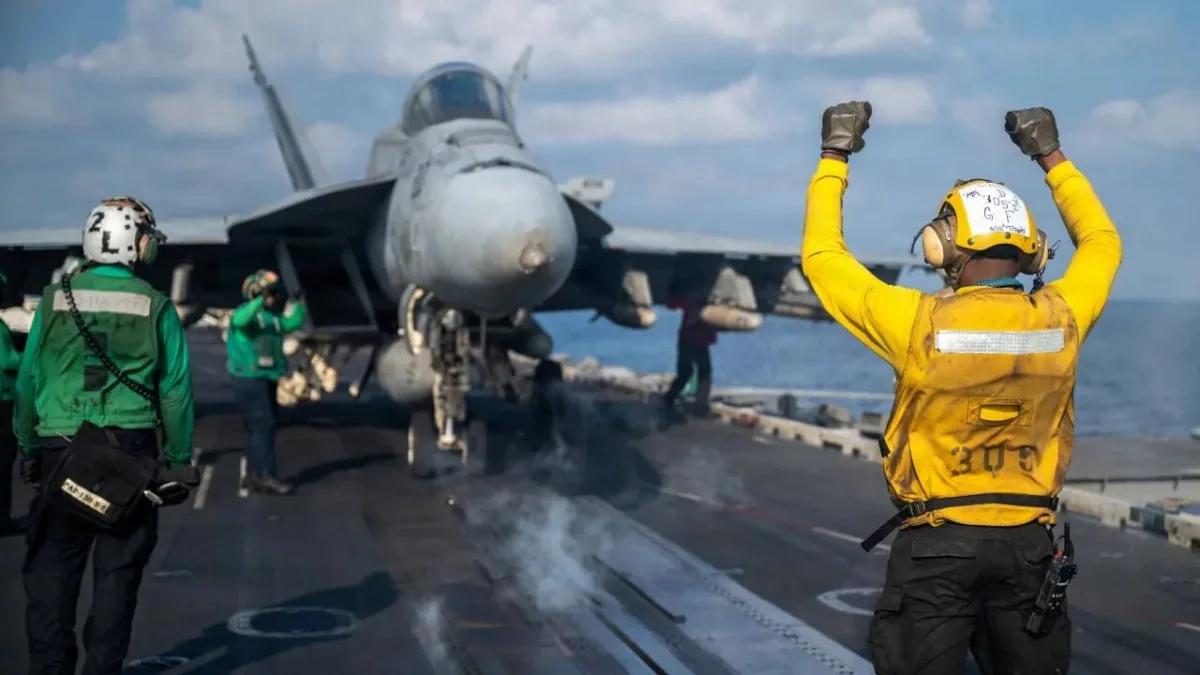 پنتاگون استقرار نظامیان آمریکا در خاورمیانه را تا ۲۰۲۷ تمدید کرد/ سوال خصوصی ترامپ از مشاورانش: آیا جنگ با ایران را .....